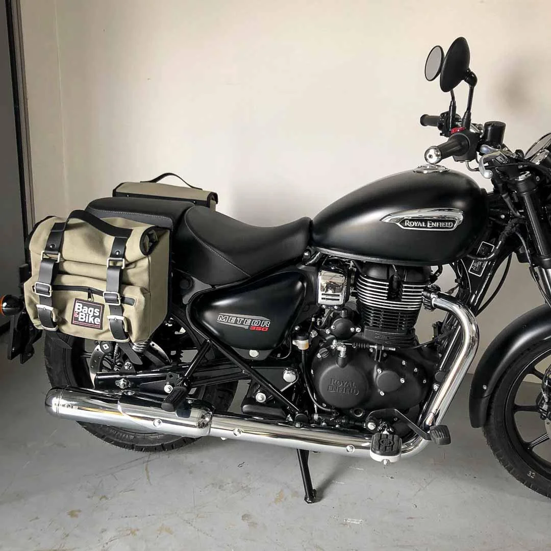 Borse laterali per Royal Enfield Meteor 350, coppia di borse SAHARA in Grigio - immagine 4