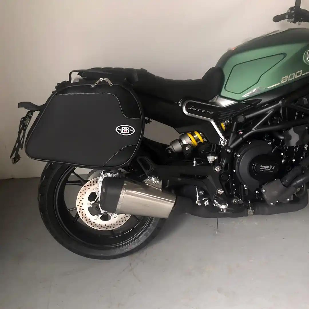 Panniers for Benelli Leoncino 800, pair of SCRAMBLER side bags