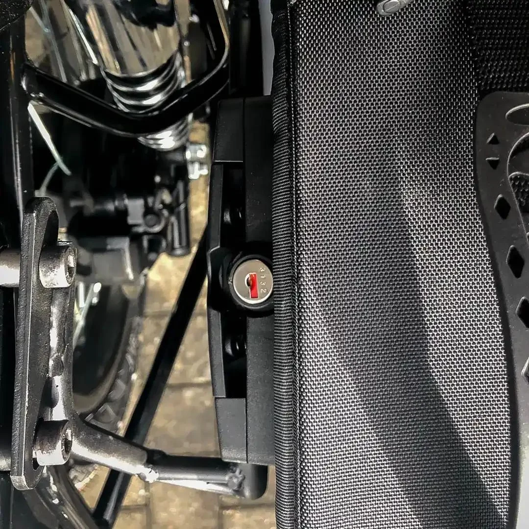 Borse laterali per Royal Enfield Bullet 350, coppia di borse SCRAMBLER - immagine 4