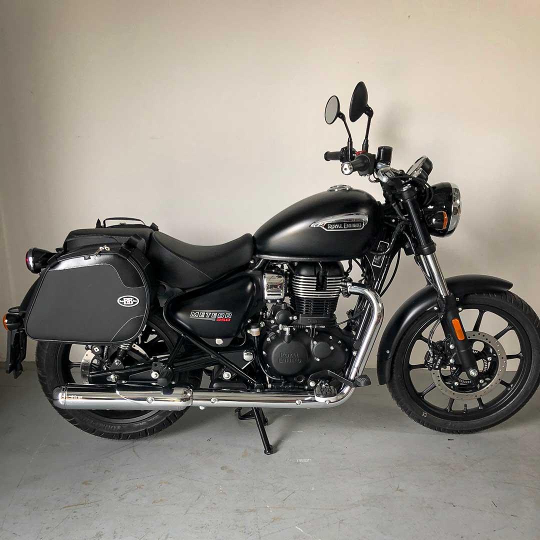 Panniers for Royal Enfield Meteor 350, pair of SCRAMBLER side bags - Image 2