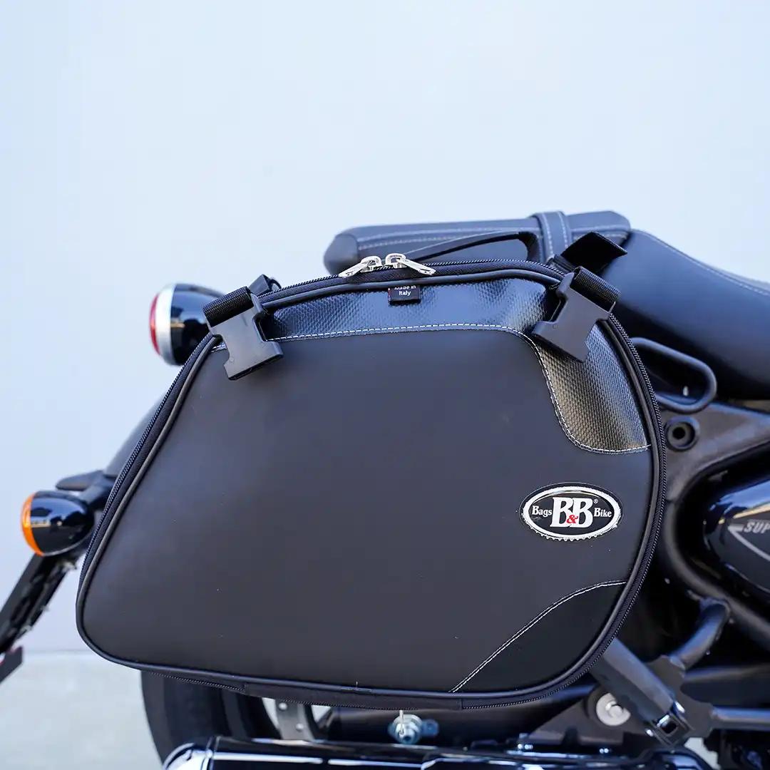 Panniers for Royal Enfield Super Meteor 650, pair of SCRAMBLER side bags - Image 2