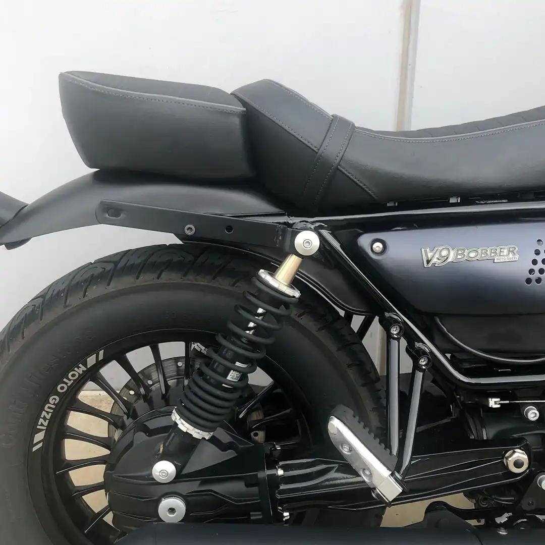 Pair of multifunction brackets Bags&Bike, for Moto Guzzi Bobber - Image 4