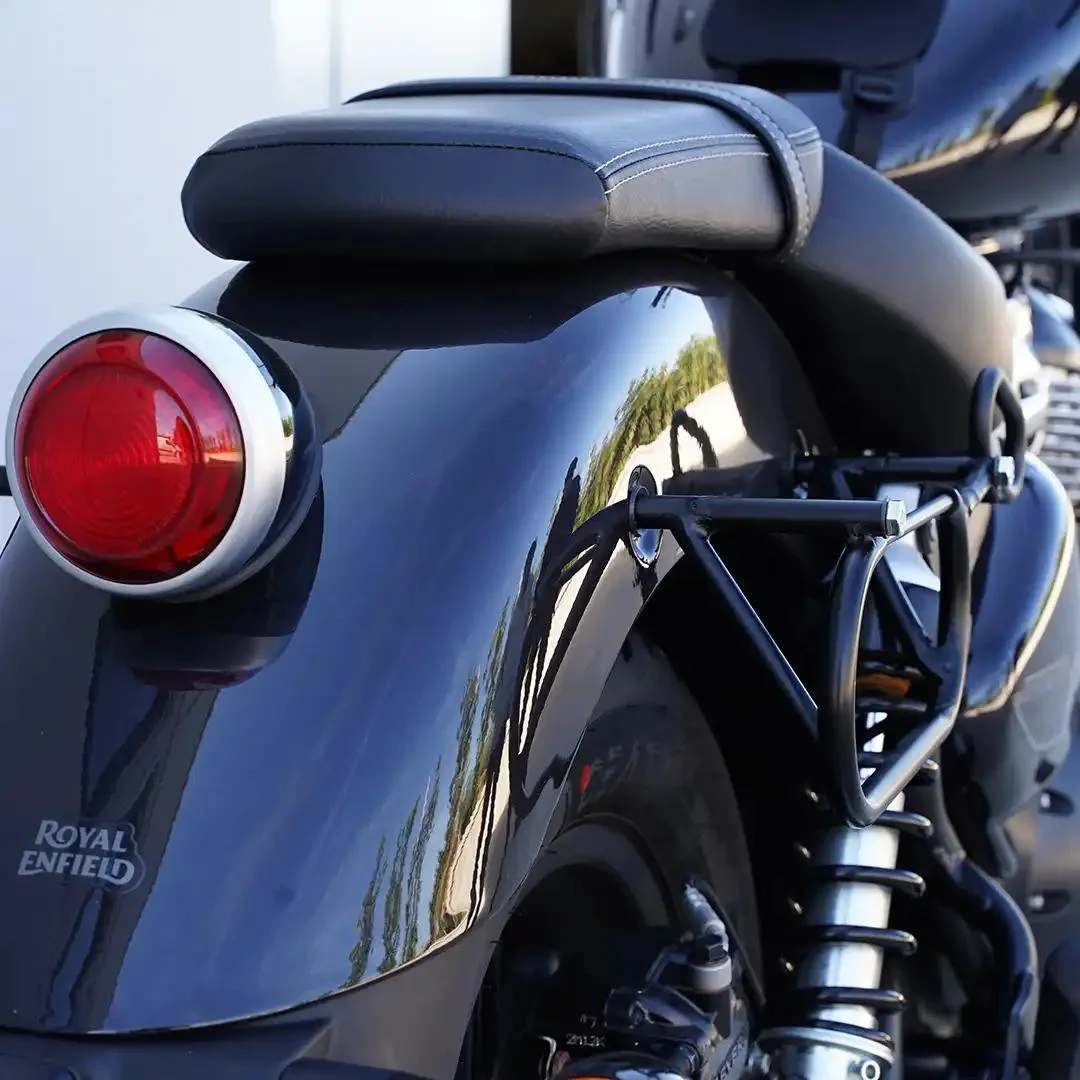 Pair of frames Bags&Bike, for Royal Enfield Super Meteor 650 - Image 4