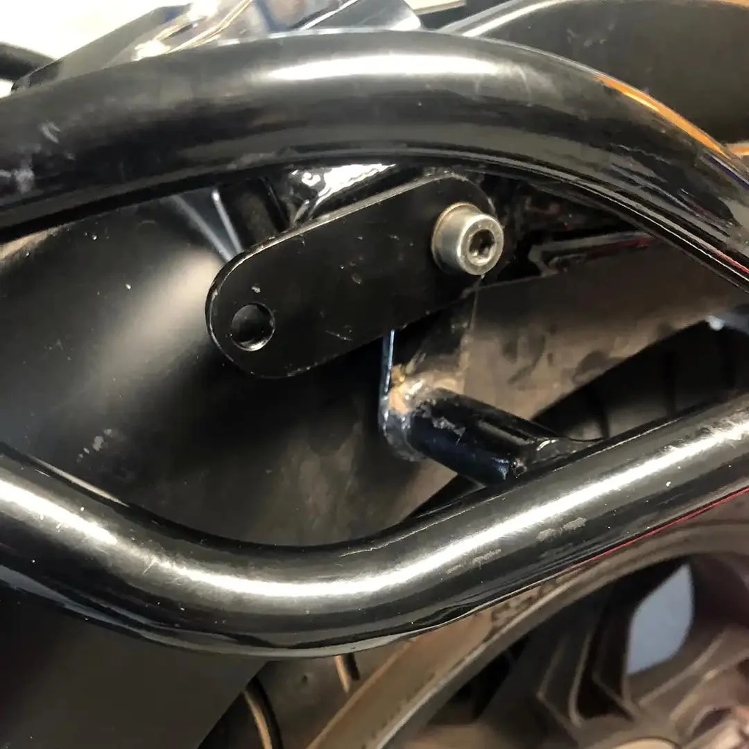 Coppia di telai Bags&Bike, per Moto Guzzi V7 III - immagine 6