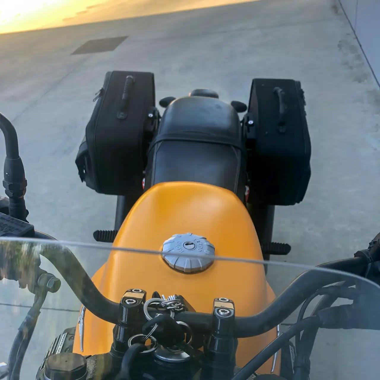 Panniers for Moto Guzzi V7 III, pair of TRAVEL CENTENARIO side bags - Image 4