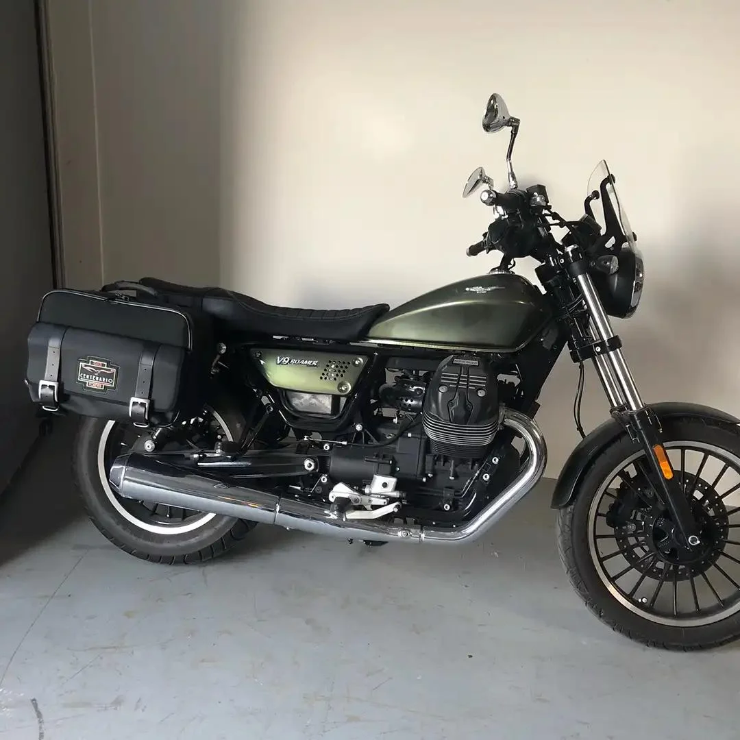 Panniers for Moto Guzzi Roamer, pair of TRAVEL CENTENARIO side bags - Image 4