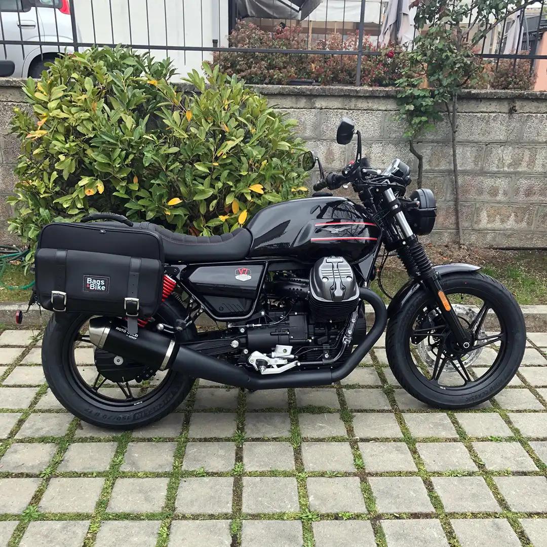 Panniers for Moto Guzzi V7 Special Edition, pair of TRAVEL side bags