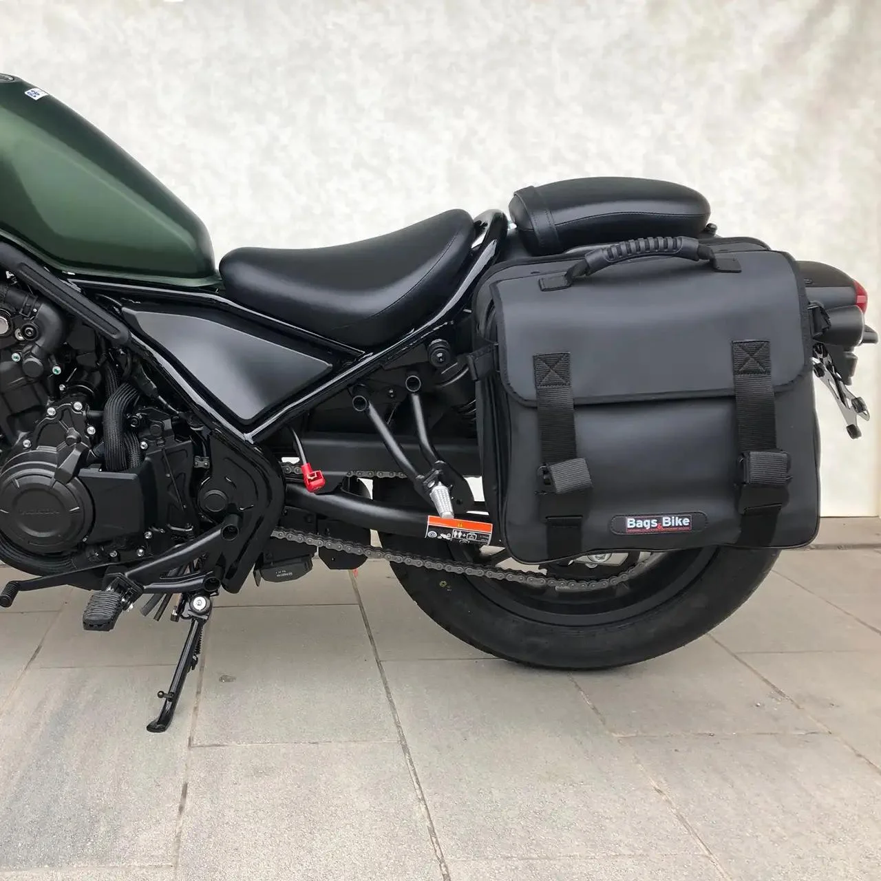 Panniers for Honda Rebel 500, pair of TREKKER side bags - Image 3