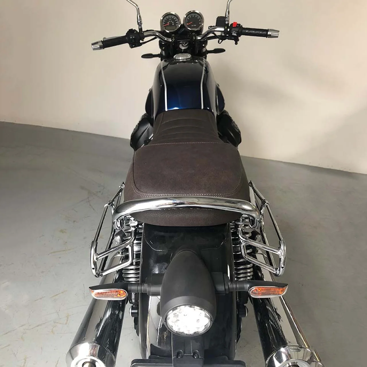 Pair of frames Bags&Bike, for Moto Guzzi V7 Special 2021/24 - Image 4