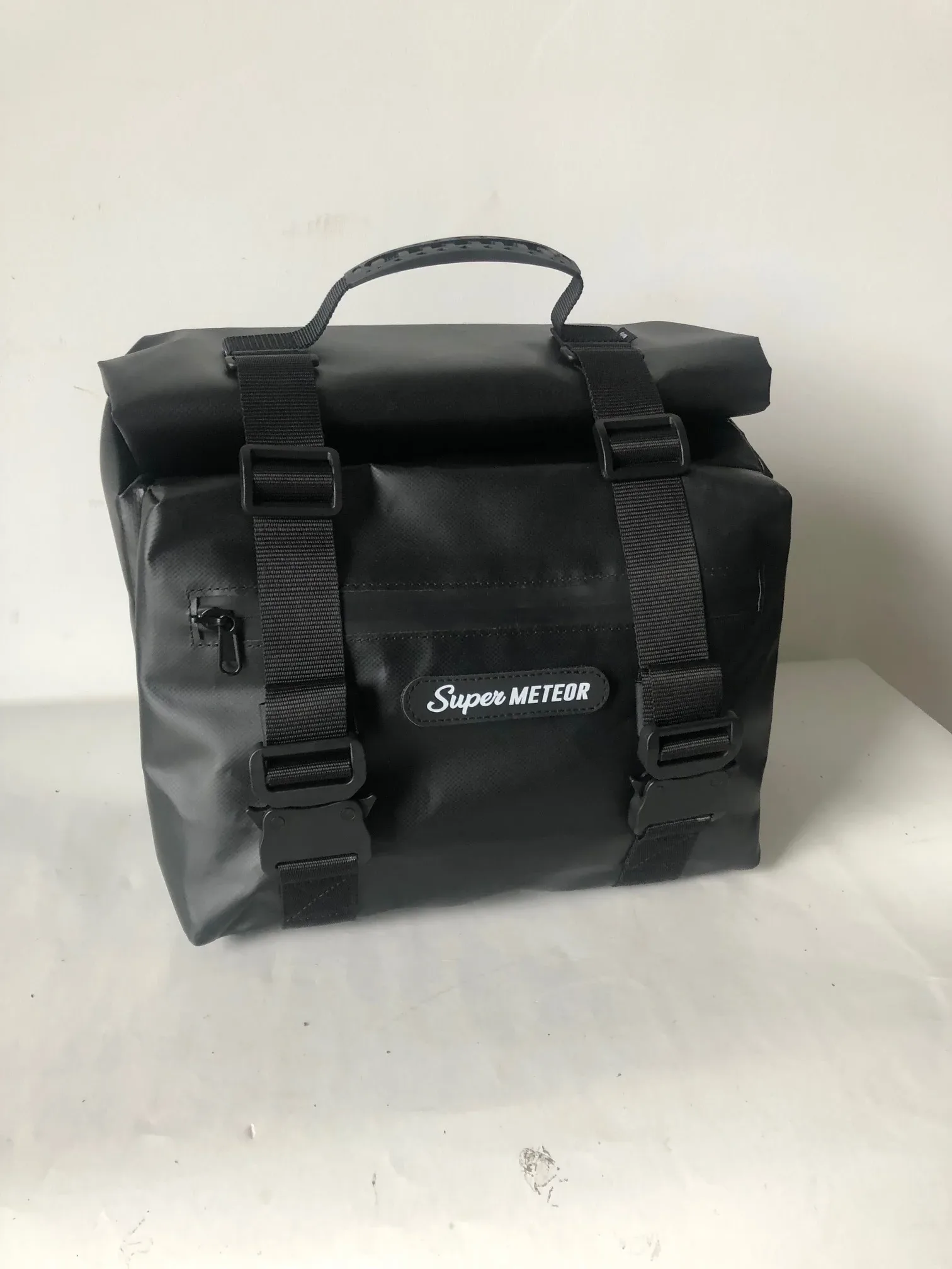 Bags & Bike AMIATA bag with Royal Enfield Super Meteor patch